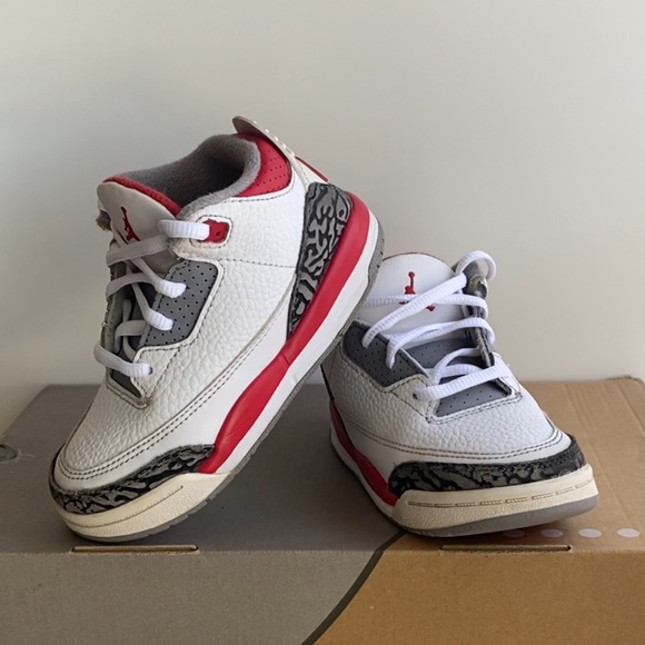 Nike Air Jordan 3 Retro Cement Fire Red Toddler Sneakers- SZ 9 C